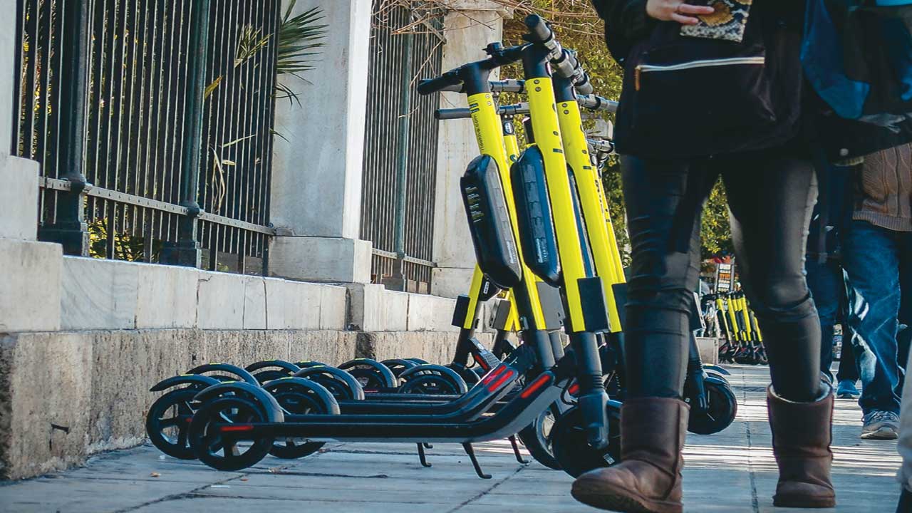 Ηλεκτρικά πατίνια, ποδήλατα νέος ΚΟΚ