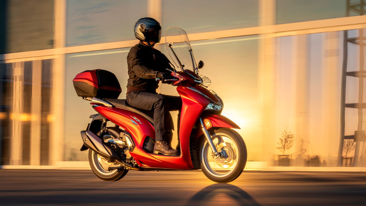 2021 HONDA SH350i