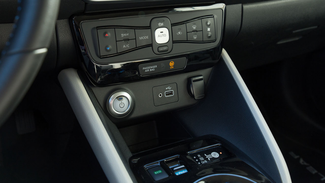 Nissan LEAF e+ 64 kWh δοκιμή Traction