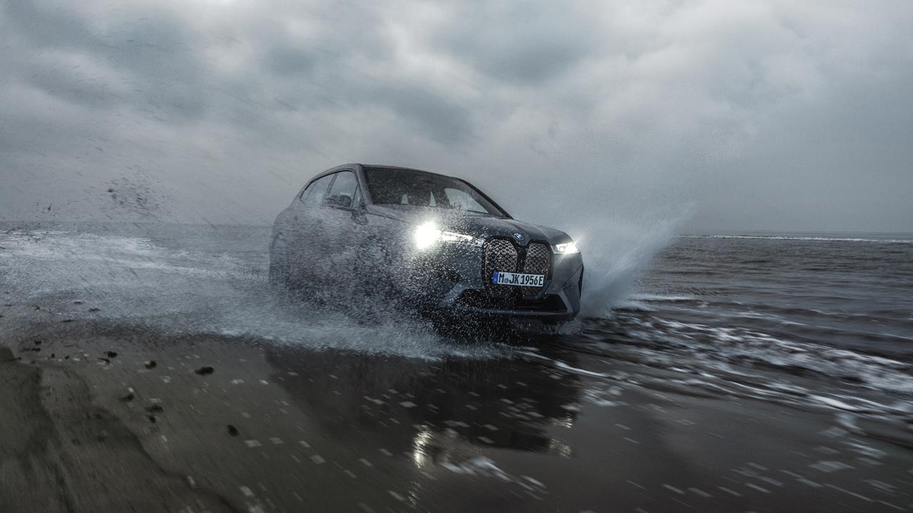 BMW iX M60