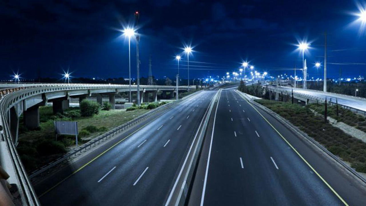 LED φωτισμός περιφέρεια