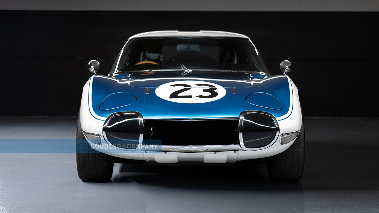 Toyota 2000GT