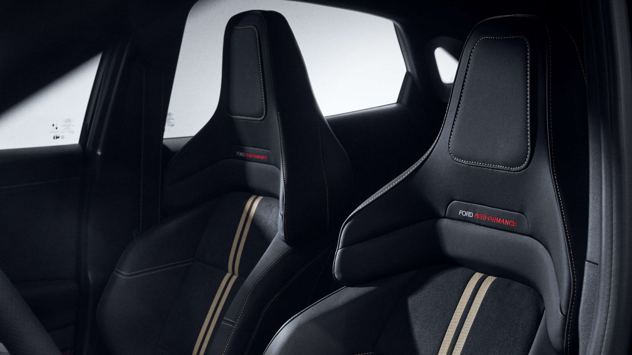 νέα σπορ καθίσματα από την Ford Performance 2022