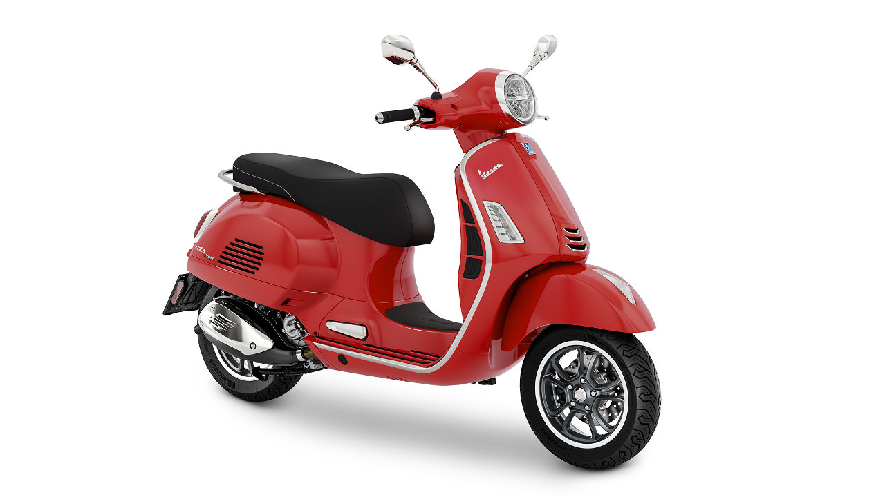 Νέα Vespa GTS 2022