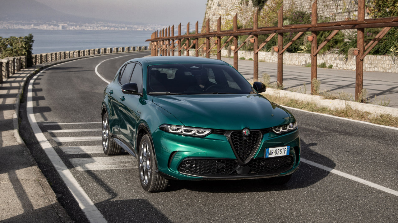 Alfa Romeo Tonale PHEV ετοιμοπαράδοτη 2024