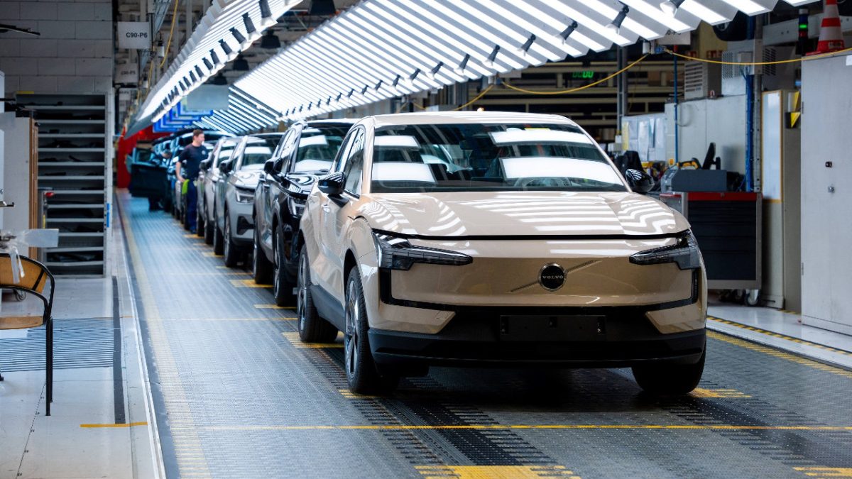 Volvo EX30 παραγωγή Ευρώπη 2025