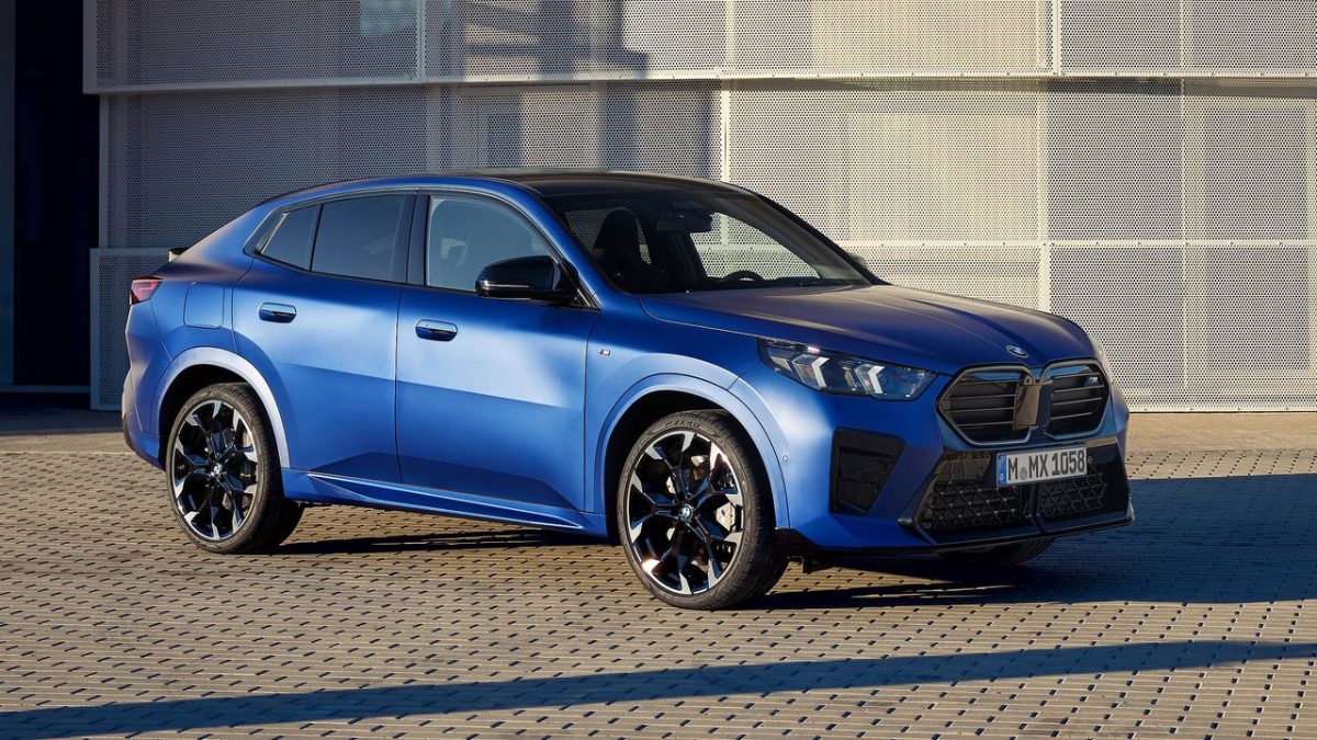 BMW X2