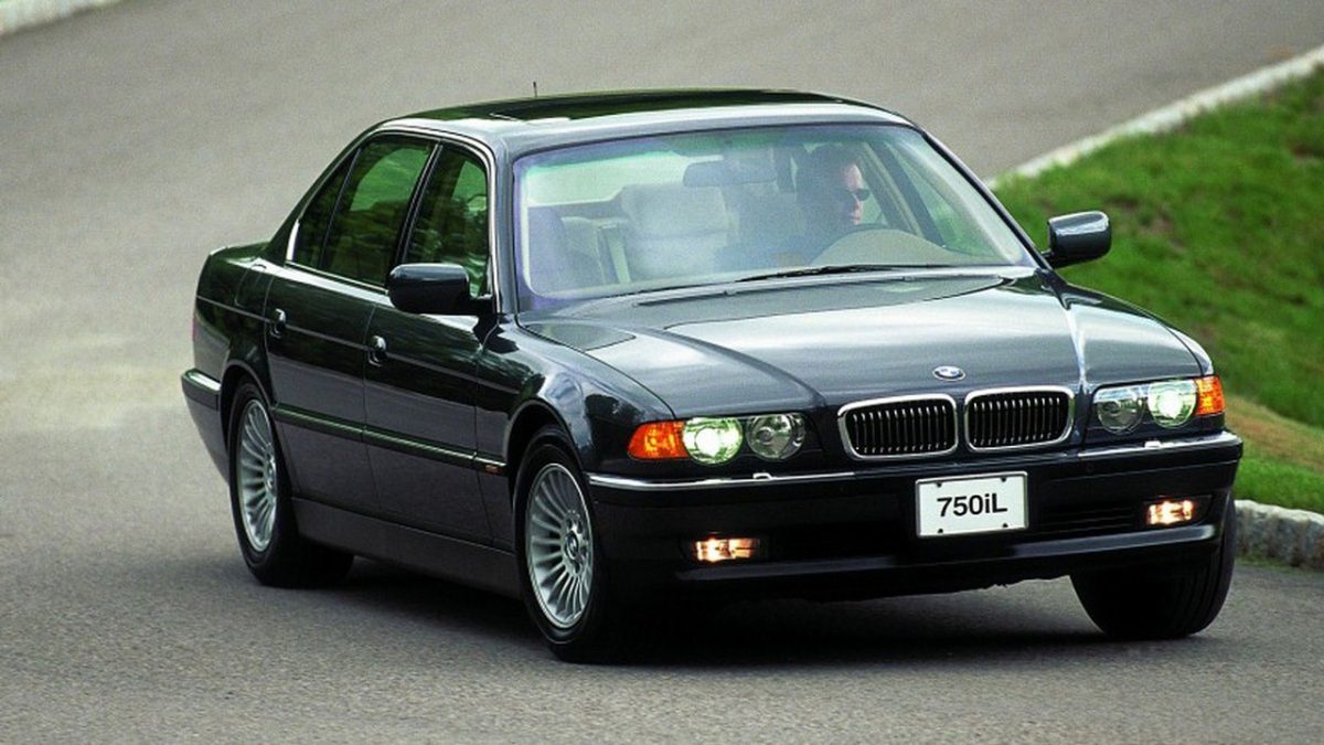 BMW7Series-E38--1226_5