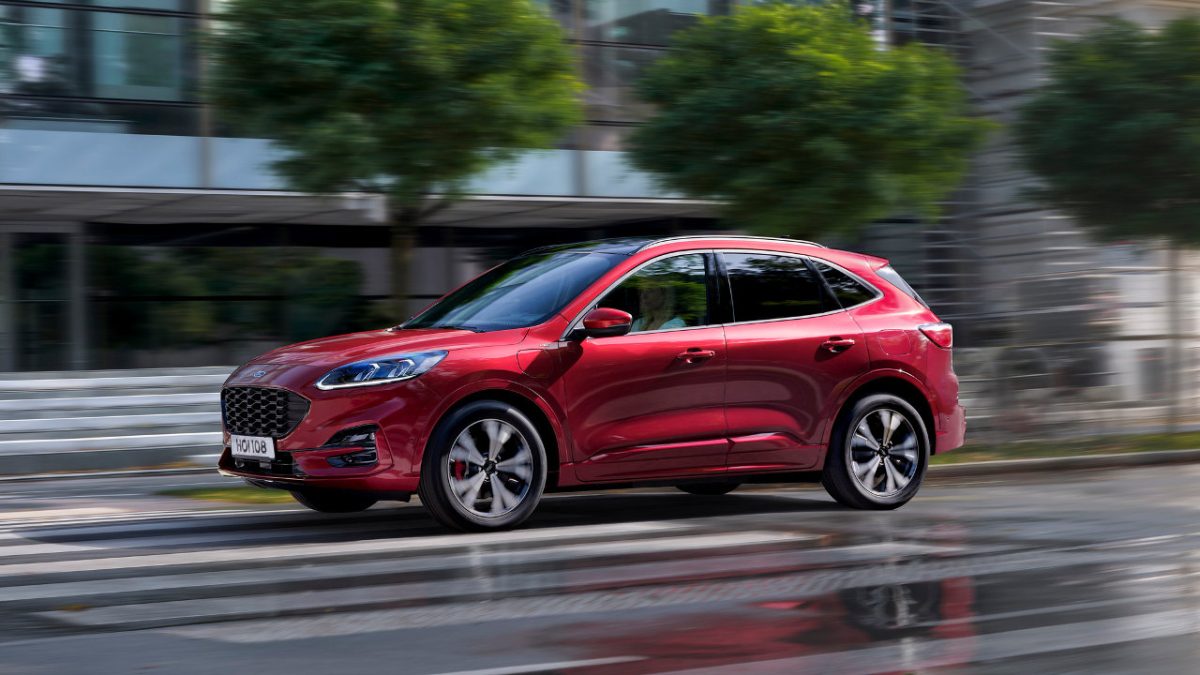 Ford Kuga PHEV με 329 ευρώ τον μήνα 2023