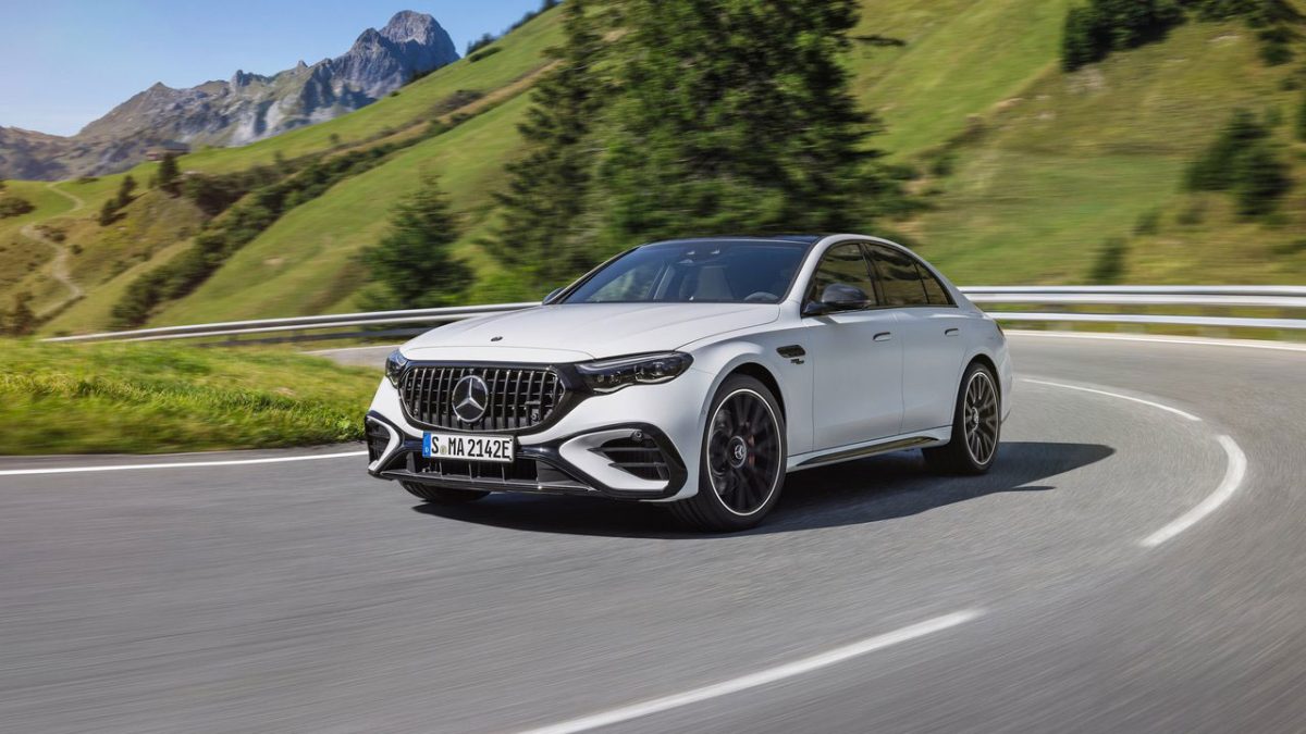 Mercedes-AMG E 53 Hybrid