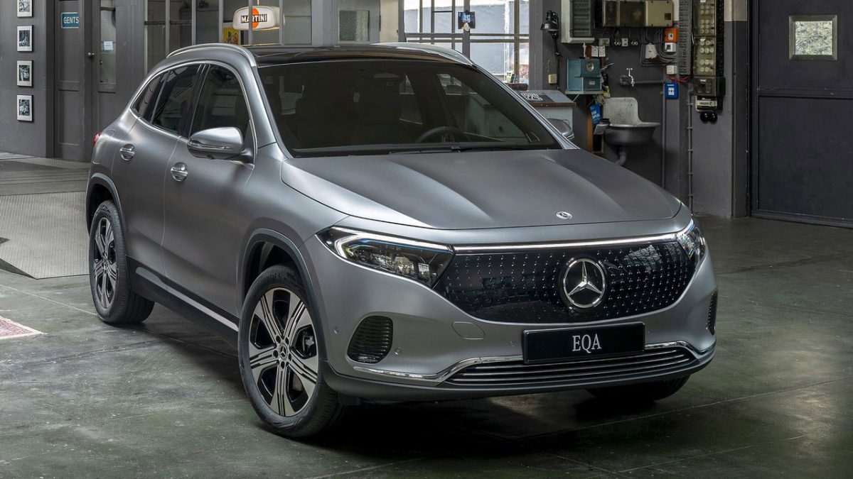 Mercedes EQA