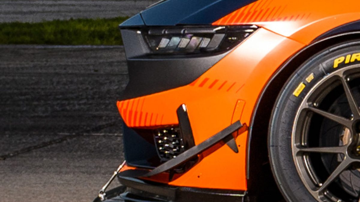 Ford Mustang GT4 2023