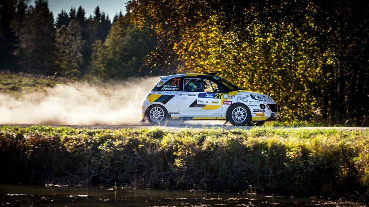 Opel_AdamR201