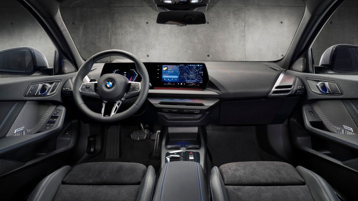 P90551957_lowRes_the-all-new-bmw-1-se