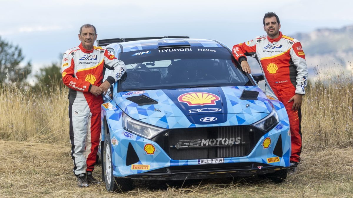 Manos and Kostas Stefanis 02