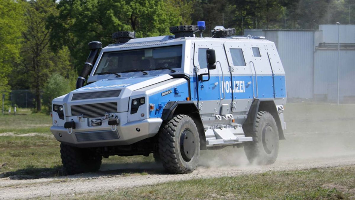 Survivor_R_Police