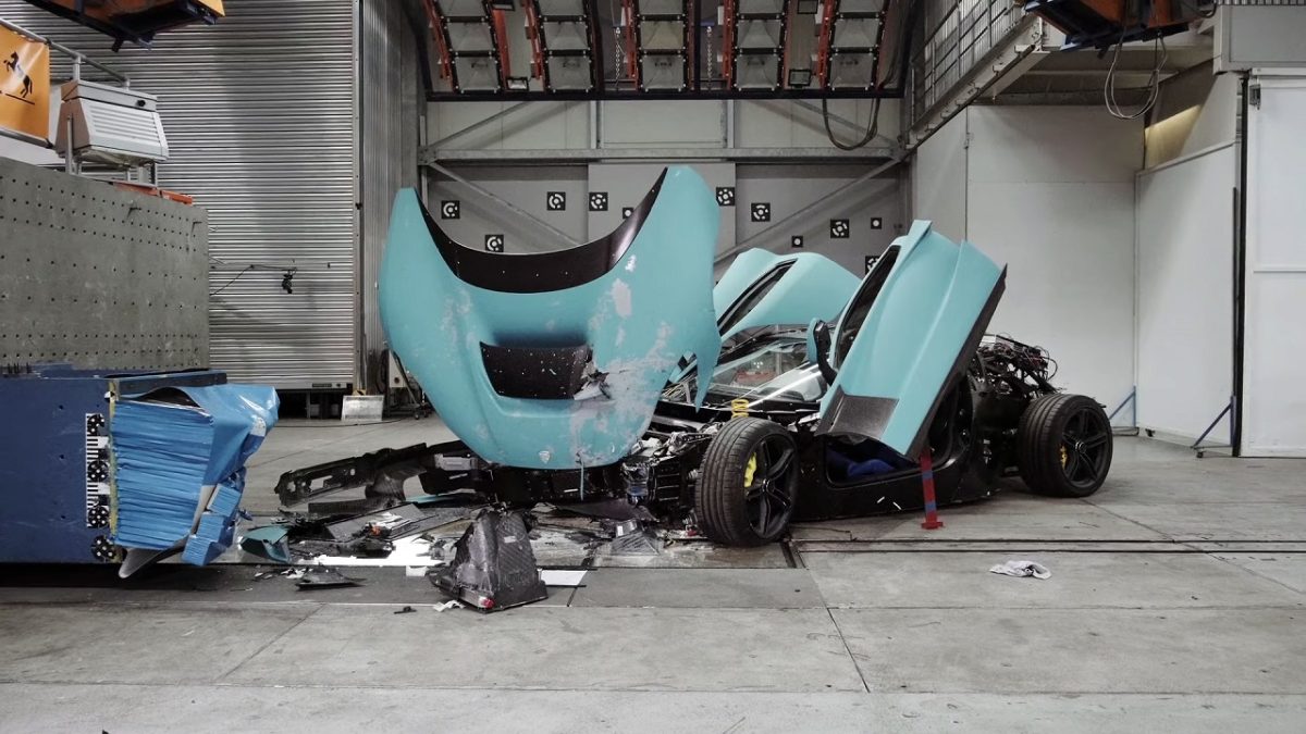 Test-crashing Rimac C_Two