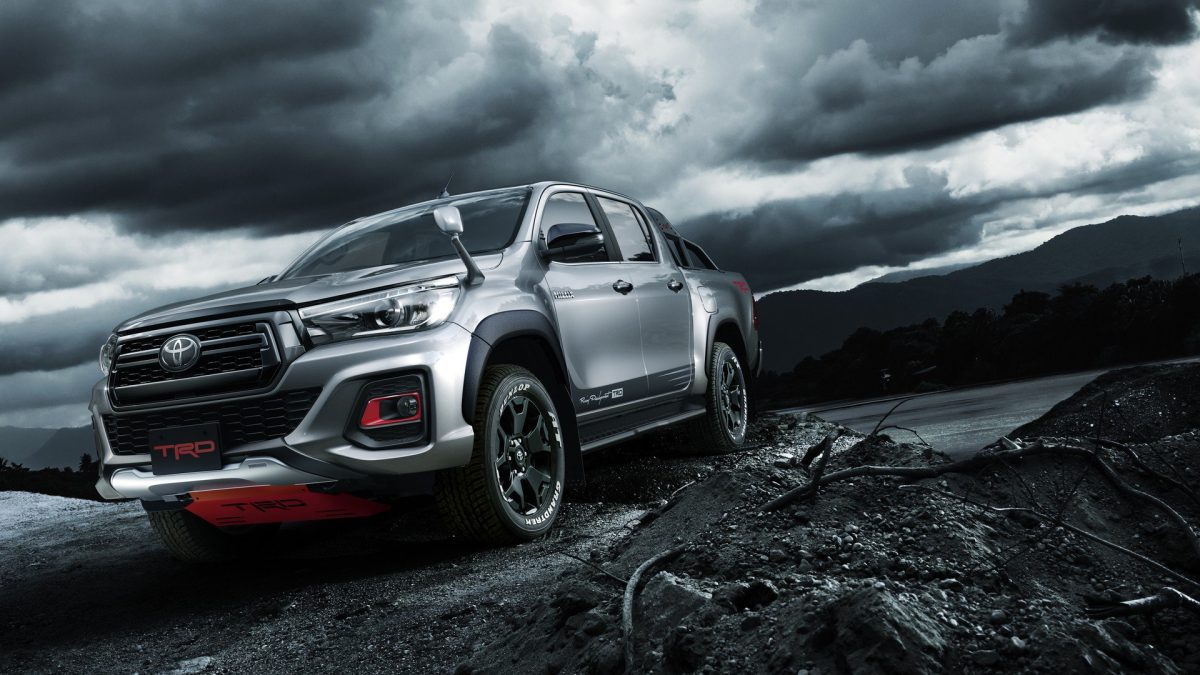 toyota hilux trd
