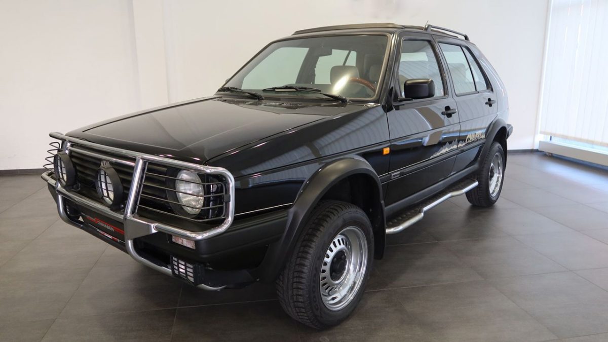 VW Golf Country
