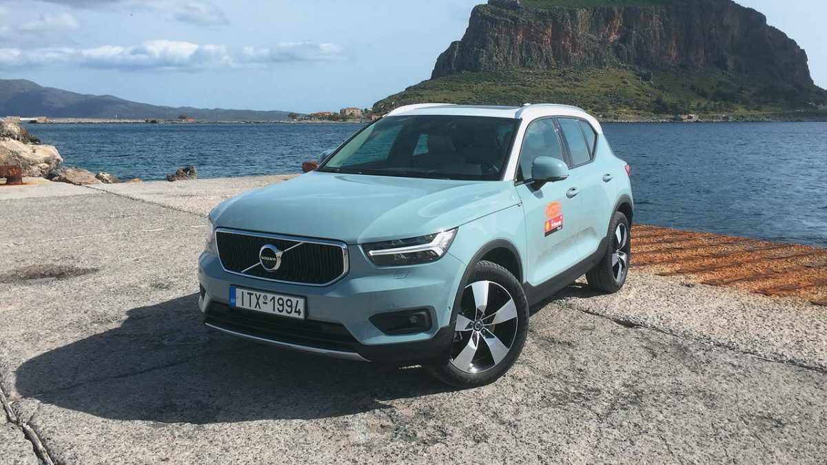 Volvo_xc_40_4