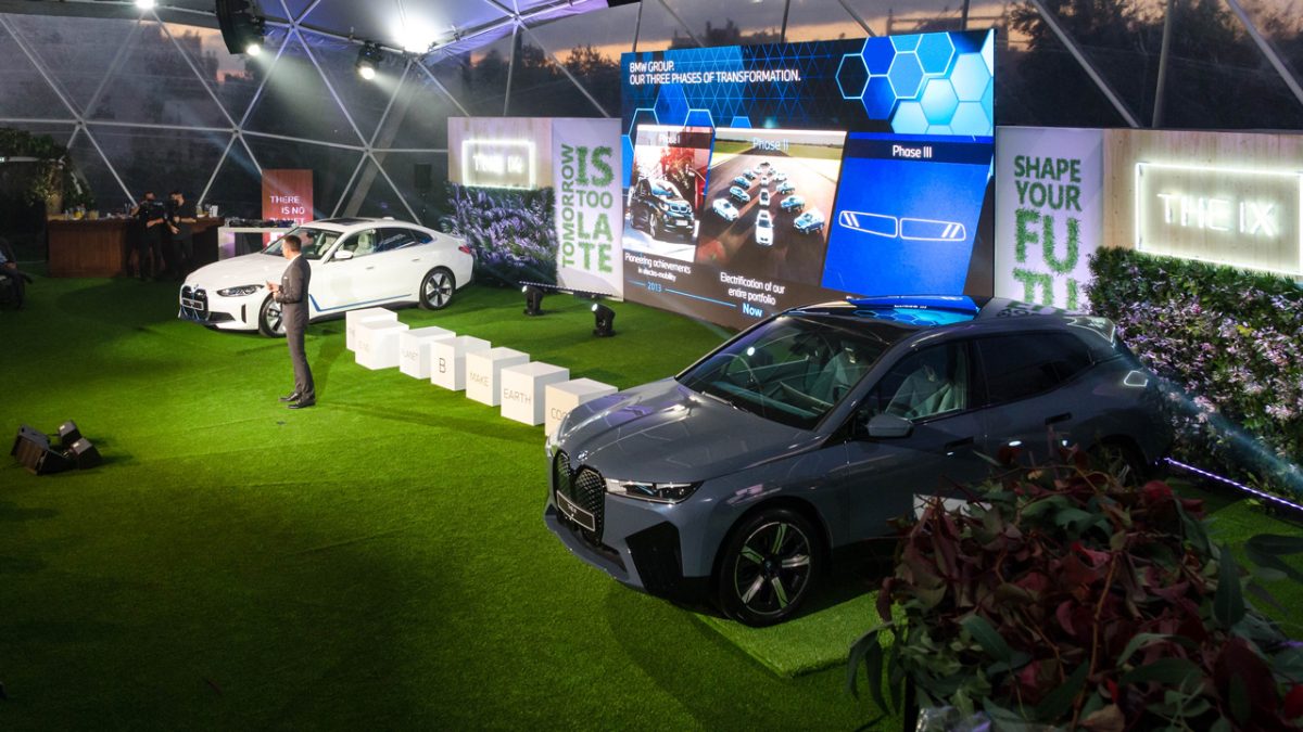 Τιμές BMW iX και i4