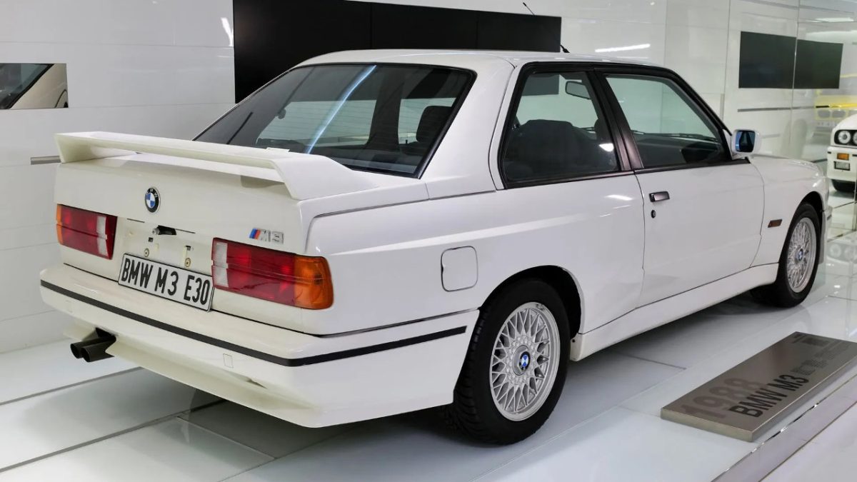 BMW M3 E30 σε δημοπρασία 2022