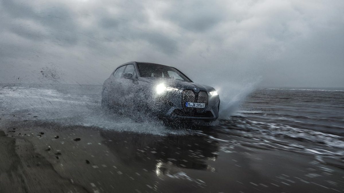 BMW iX M60