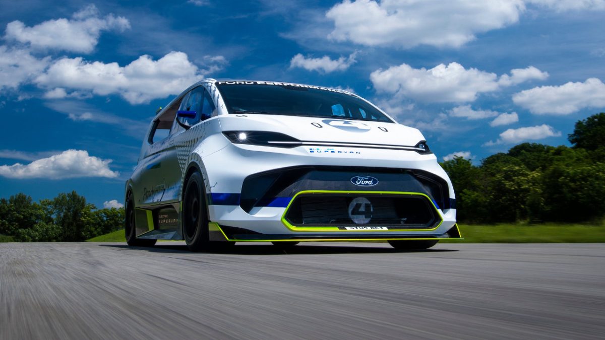 Ford Pro Electric SuperVan