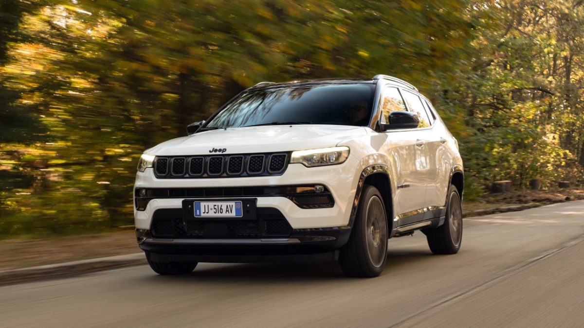 Jeep Compas νέες εξοπλιστικές εκδόσεις 2023