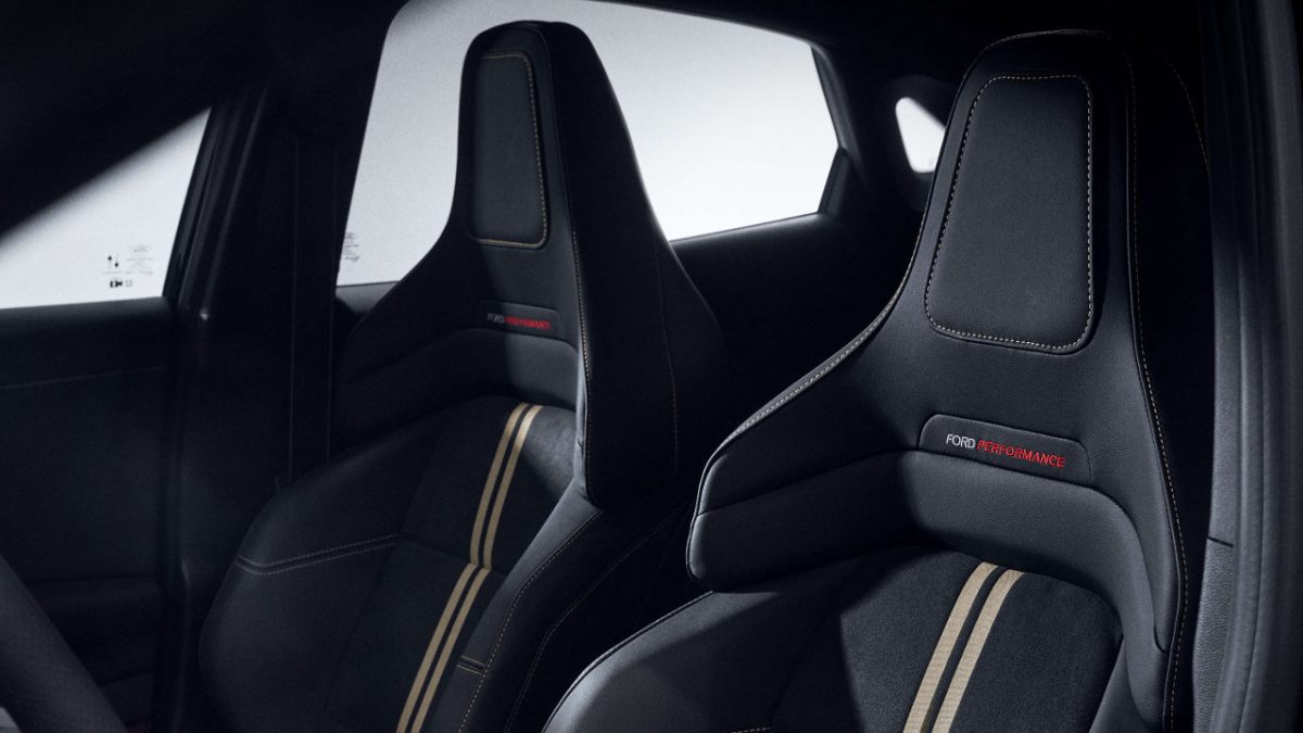 νέα σπορ καθίσματα από την Ford Performance 2022