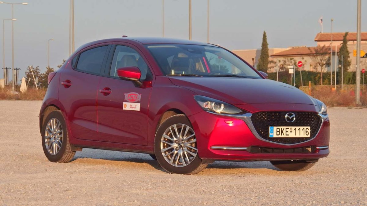 mazda2_hybrid_test_4