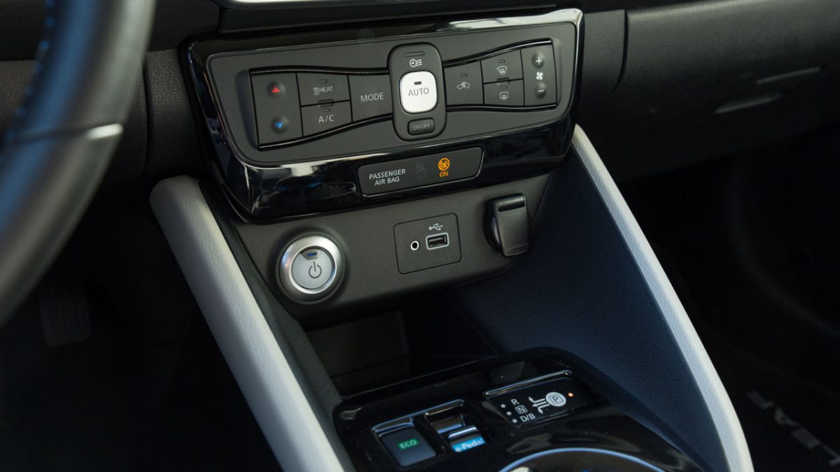 Nissan LEAF e+ 64 kWh δοκιμή Traction