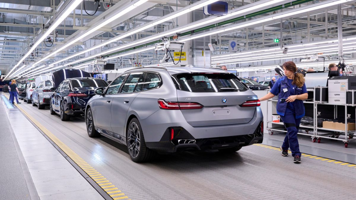 BMW i5 Touring 2024 έναρξη παραγωγής