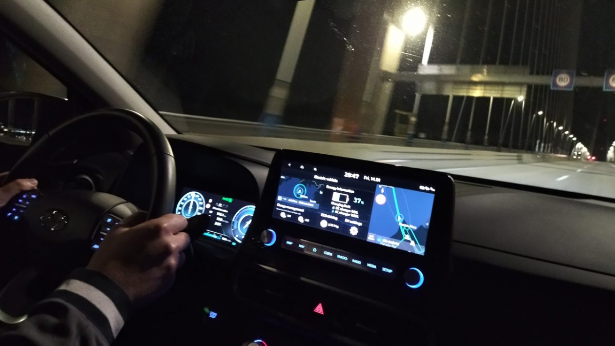 Ταξίδι με ηλεκτρικό