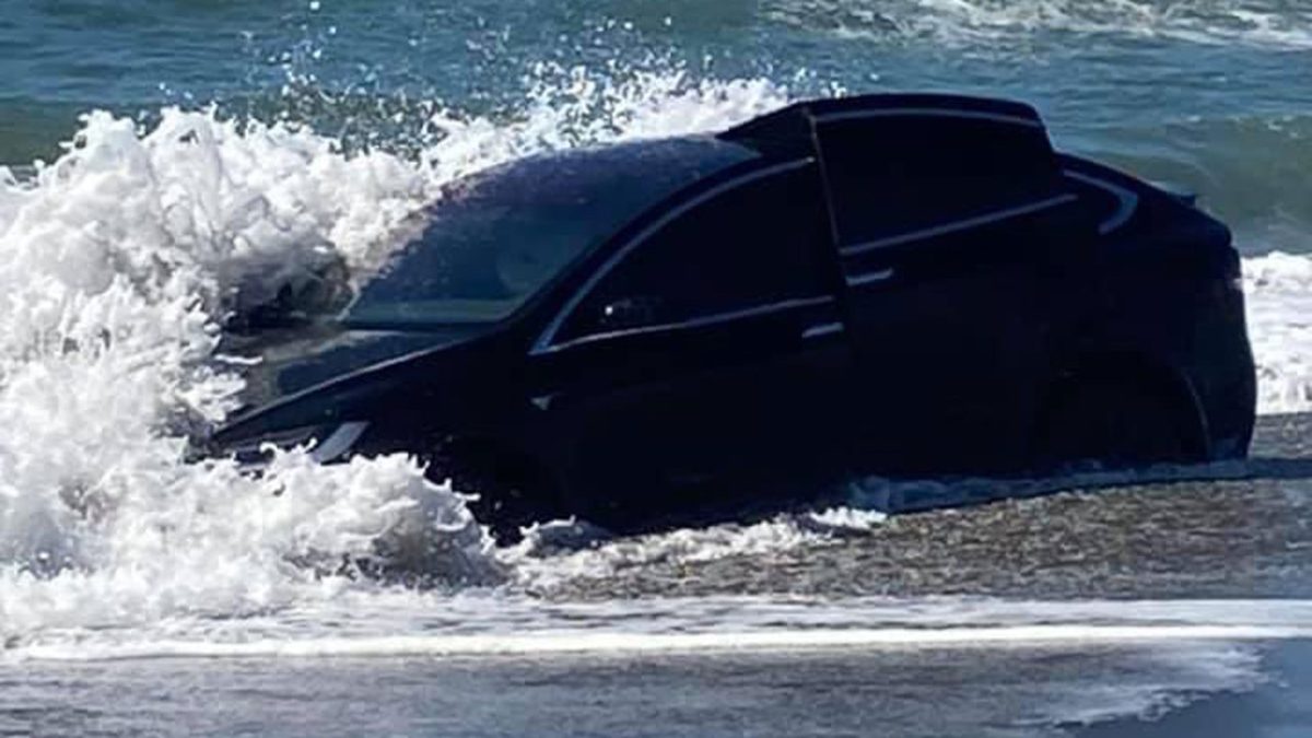 Tesla Model X