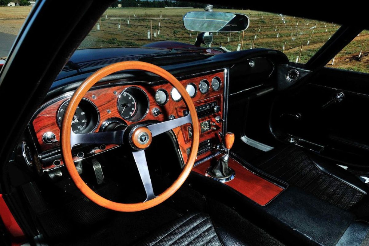 toyota-2000gt-05